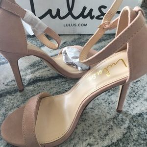 *New in box* Mauve Suede Single Strap Heels